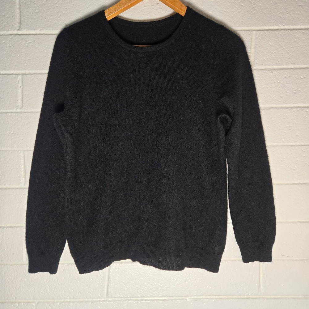 100% Cashmere Crewneck Sweater Black Large Office Career Classic Goth Cabincore